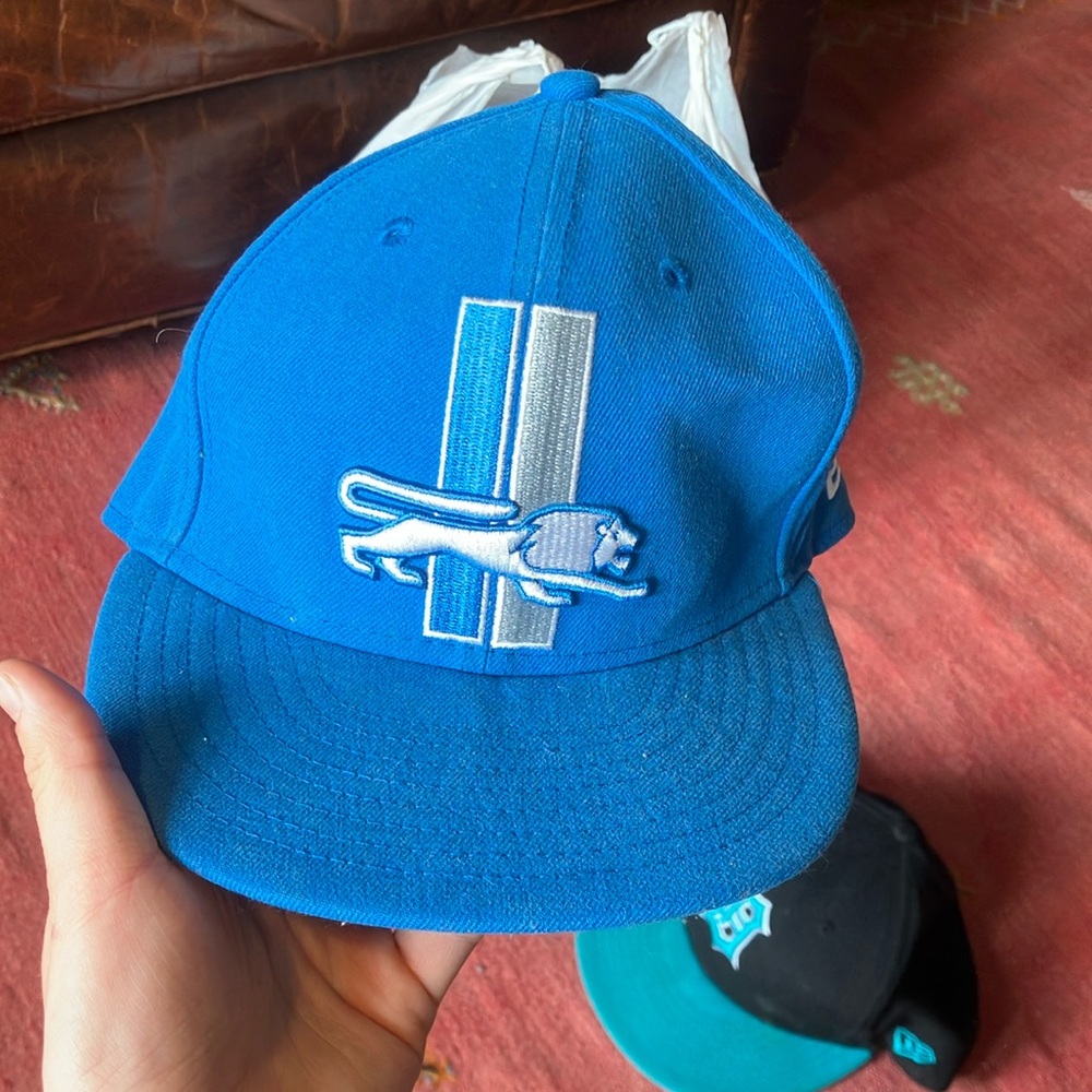 Detroit Lions size 8 hat
